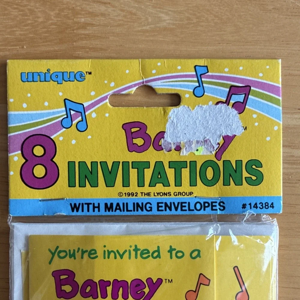 Unique Barney Party Invitations w/ Envelopes 8ct Folded 4x6 MPN 14384 1992